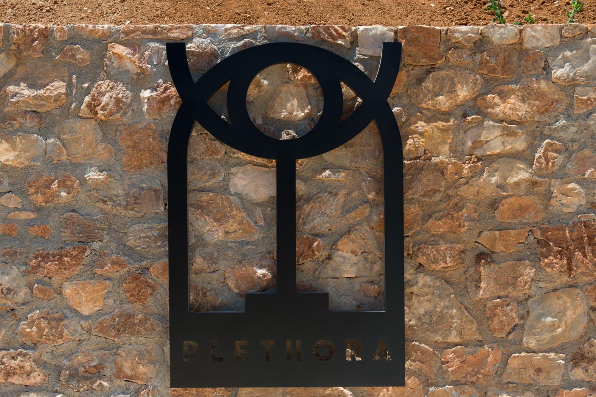 Plethora Luxury Suites Rodhiá Exterior foto