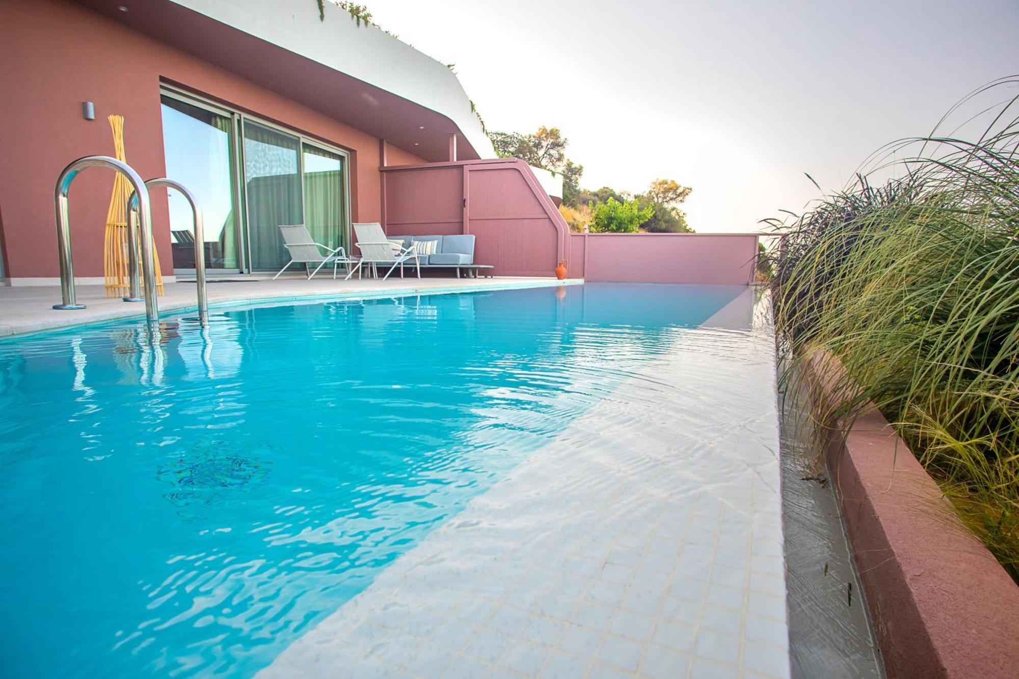 Plethora Luxury Suites Rodhiá Exterior foto